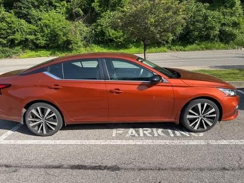 2021 Nissan Altima SR Intelligent AWD