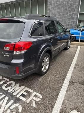 2013 Subaru Outback 2.5i Premium