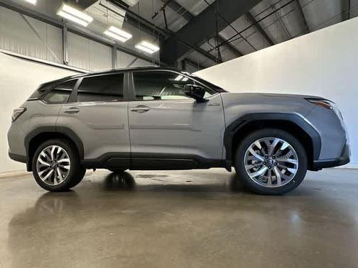 2025 Subaru Forester Hybrid Touring