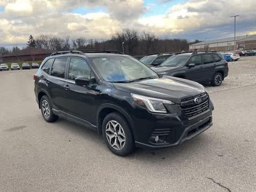 2022 Subaru Forester Premium