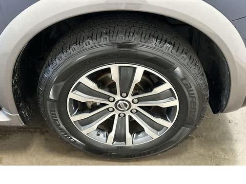 2017 Nissan Armada SL