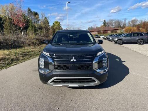 2024 Mitsubishi Outlander SE 2.5 S-AWC