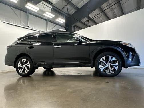 2021 Subaru Outback Touring