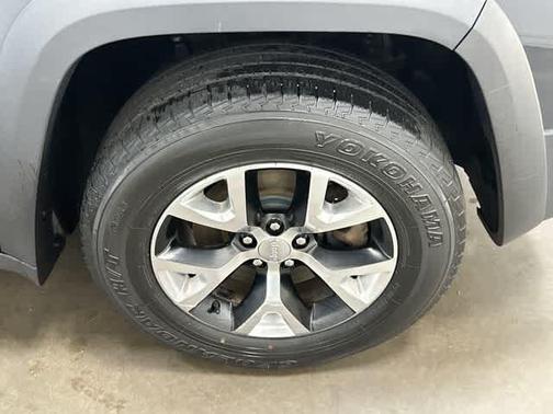 2016 Jeep Cherokee Trailhawk