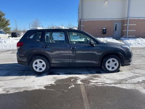 2022 Subaru Forester Base