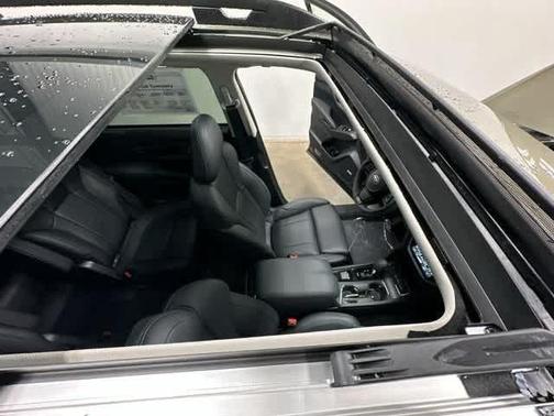 2025 Subaru Ascent Onyx Edition Touring 7-Passenger