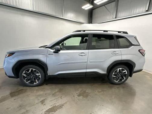 2025 Subaru Forester Hybrid Premium