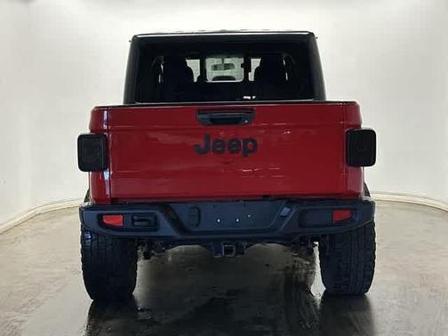 2021 Jeep Gladiator Willys 4x4