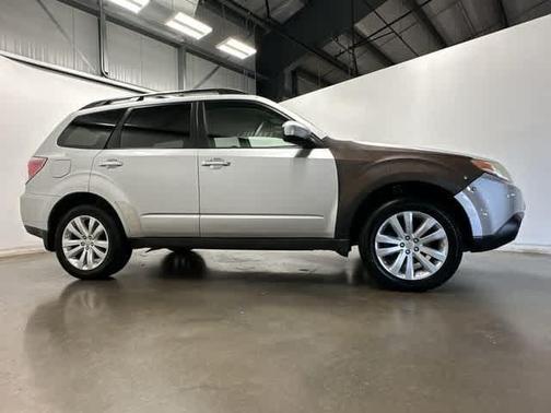 2011 Subaru Forester 2.5 X Premium