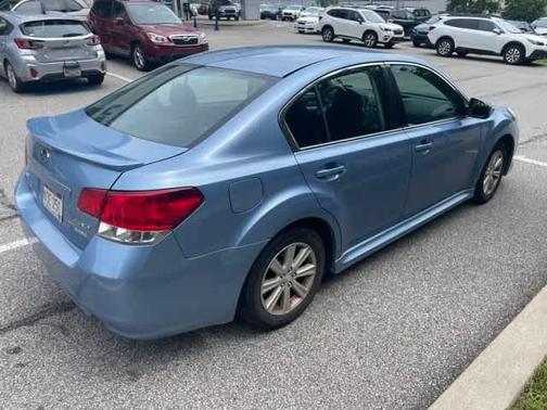 2011 Subaru Legacy Premium