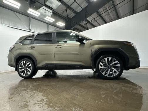 2025 Subaru Forester Touring