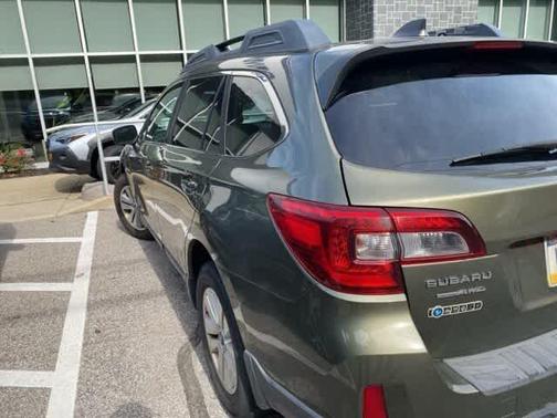 2017 Subaru Outback 2.5i Premium