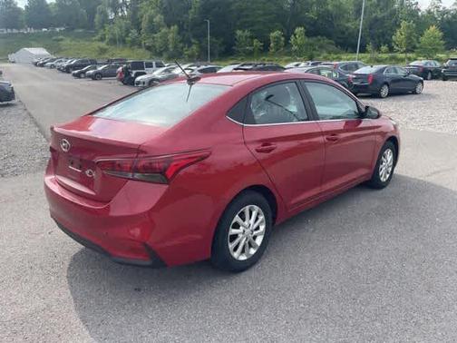 2022 Hyundai Accent SEL