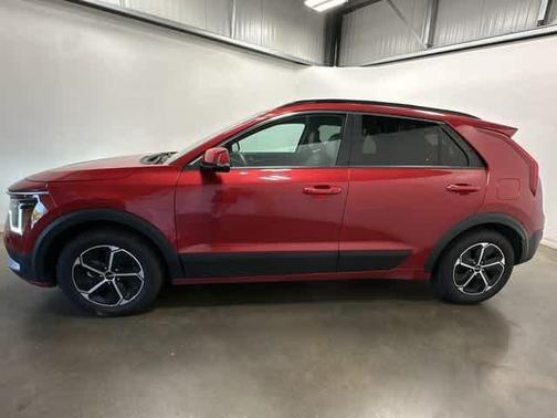 2023 Kia Niro EX