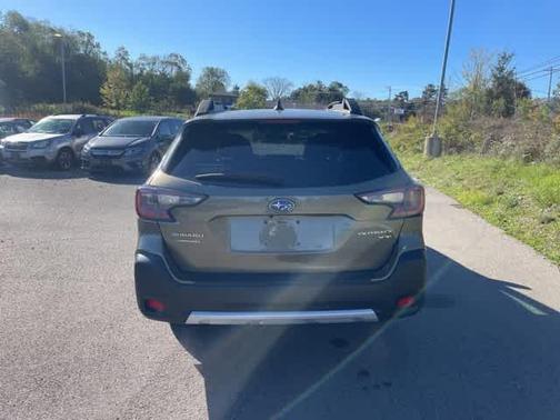 2024 Subaru Outback Limited XT
