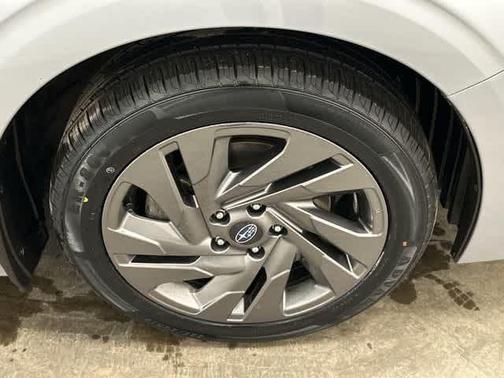 2024 Subaru Legacy Sport
