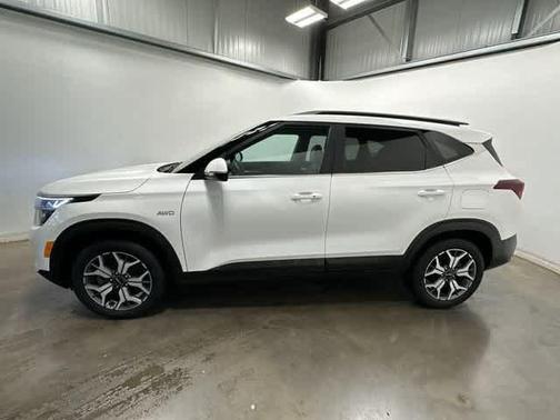 2022 Kia Seltos EX