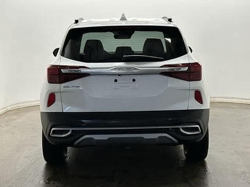 2022 Kia Seltos EX