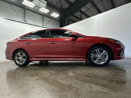 2018 Hyundai SONATA Sport