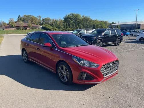 2018 Hyundai SONATA Sport
