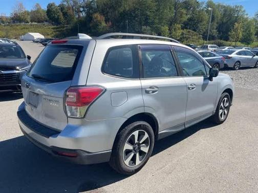 2017 Subaru Forester 2.5i
