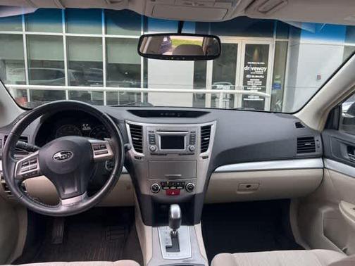 2014 Subaru Outback 2.5i Premium