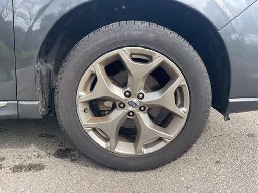 2017 Subaru Forester 2.5i Touring