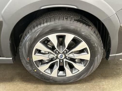 2025 Subaru Outback Limited XT