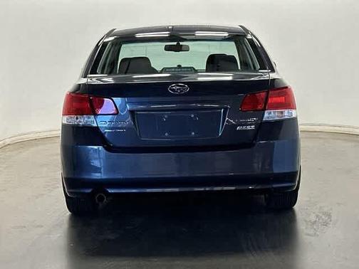 2013 Subaru Legacy Premium