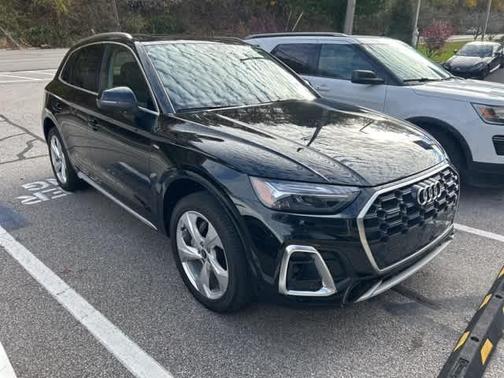 2023 Audi Q5 45 S line Prestige