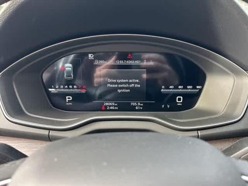 2023 Audi Q5 45 S line Prestige