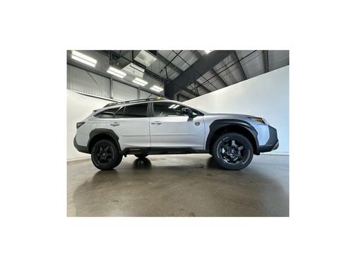 Ice Silver Metallic 2025 Subaru Outback Wilderness