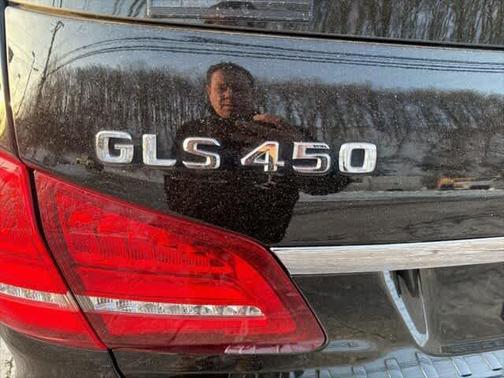 2017 Mercedes-Benz GLS 450 4MATIC