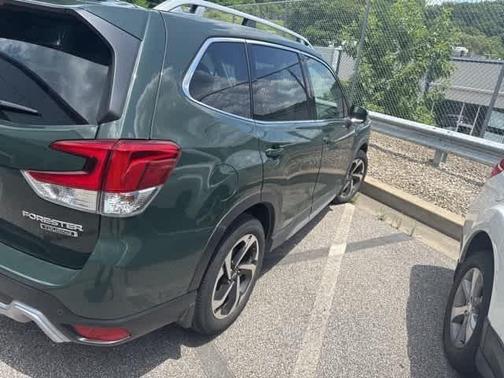 2023 Subaru Forester Touring