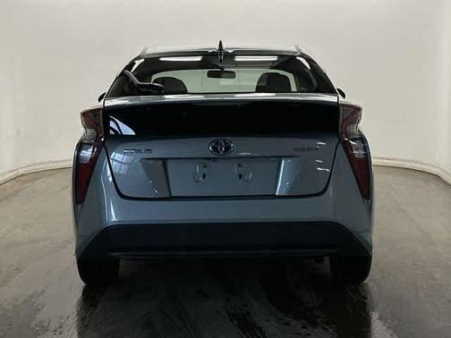 2016 Toyota Prius Two