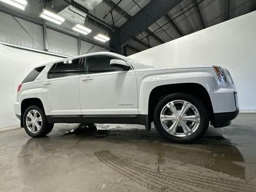 2017 GMC Terrain SLE-1