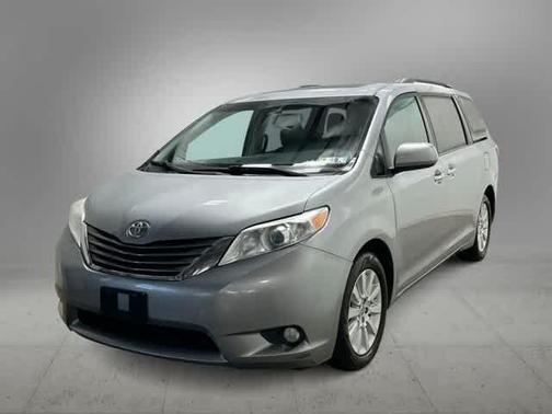 2015 Toyota Sienna XLE Premium