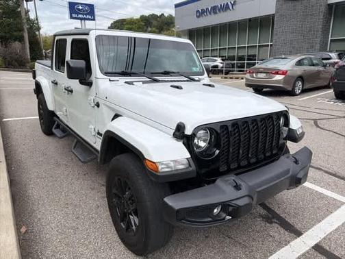 2022 Jeep Gladiator Altitude 4x4