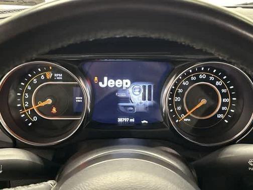 2022 Jeep Gladiator Altitude 4x4