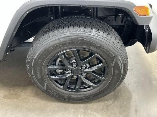 2022 Jeep Gladiator Altitude 4x4