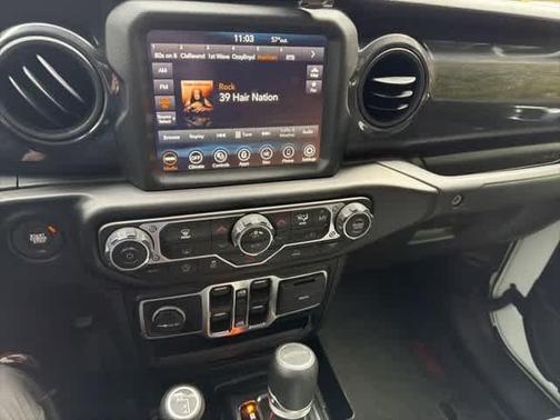 2022 Jeep Gladiator Altitude 4x4