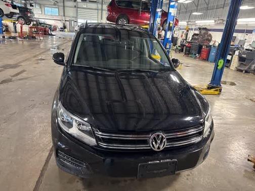 2017 Volkswagen Tiguan Limited 2.0T