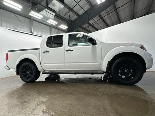 2021 Nissan Frontier SV