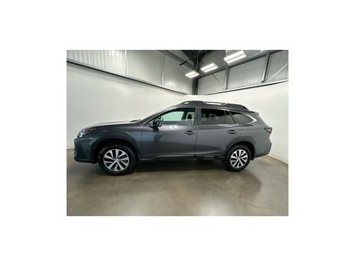 Magnetite Gray Metallic 2025 Subaru Outback Premium