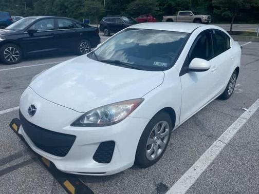 2013 Mazda Mazda3 i Sport