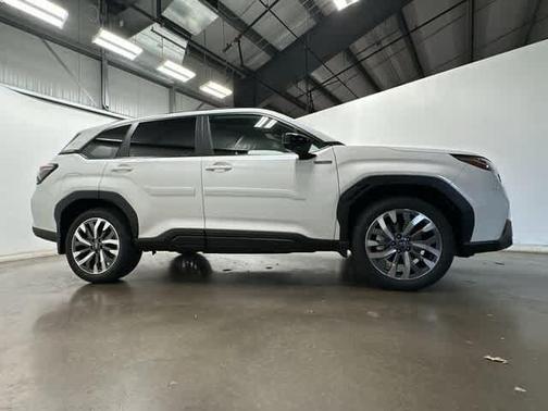 2025 Subaru Forester Hybrid Touring