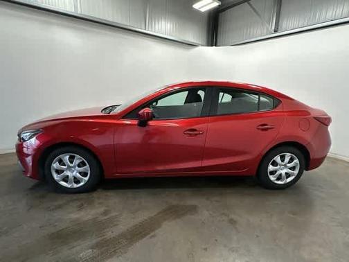 2016 Mazda Mazda3 i Sport