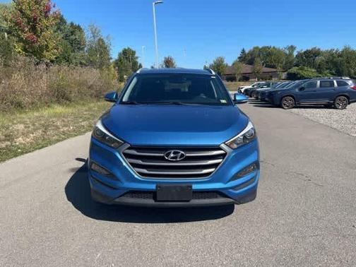 2017 Hyundai TUCSON SE Plus