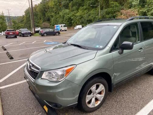 2015 Subaru Forester 2.5i
