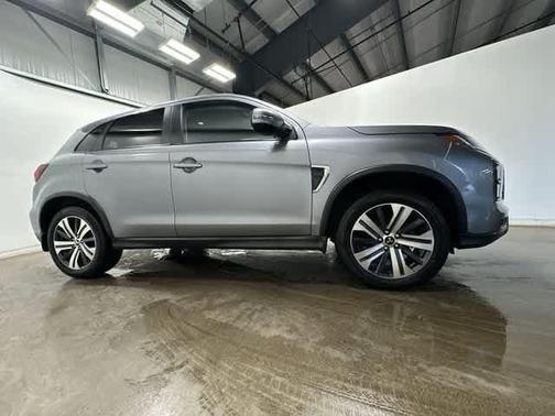 2022 Mitsubishi Outlander Sport SE